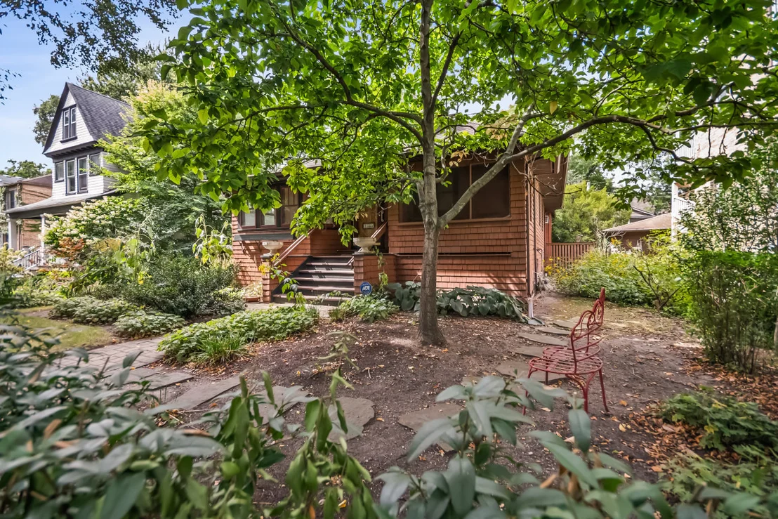 Photo of 2330 Brown Avenue