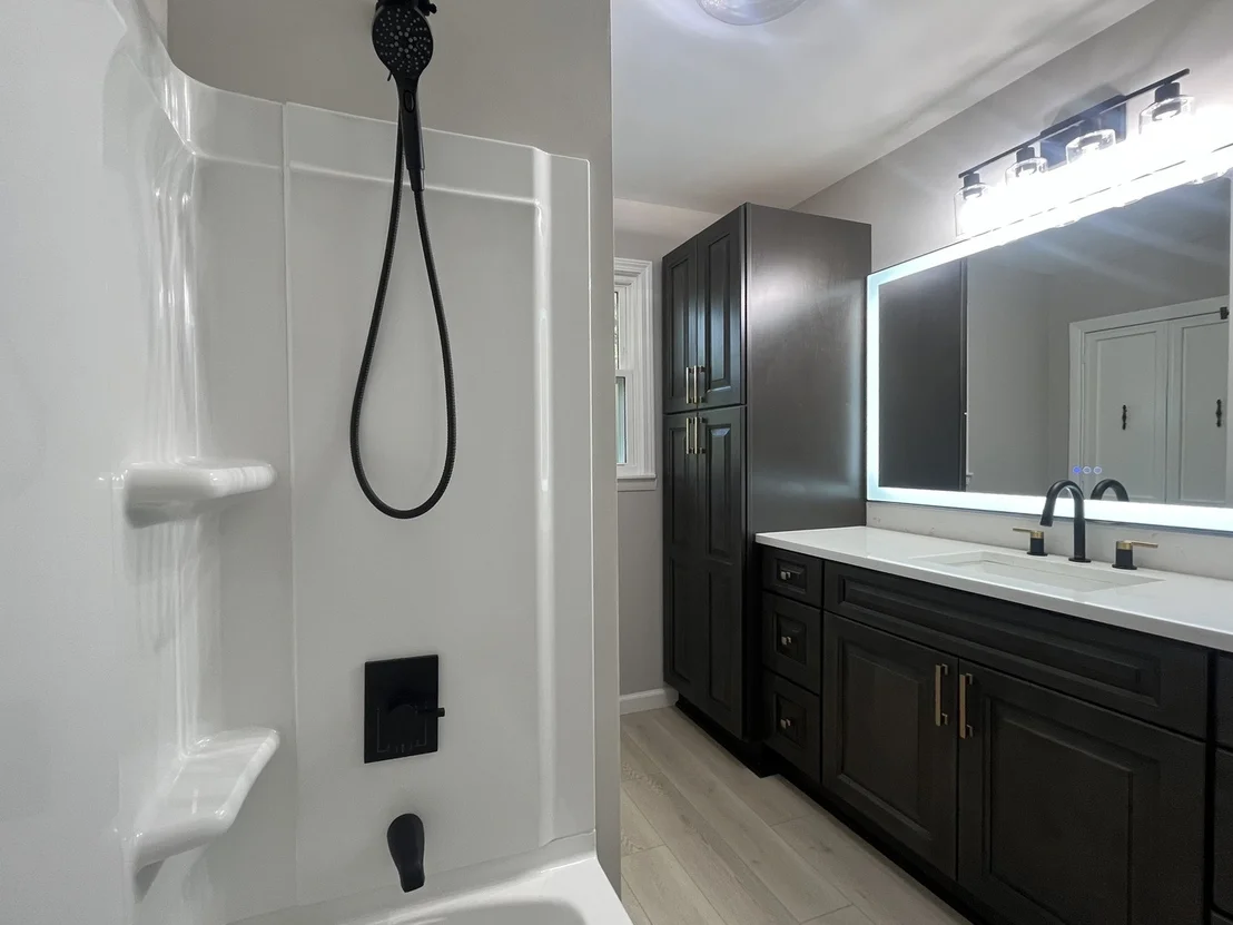 Photo of 1401 Oakleaf Drive