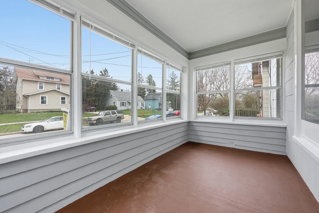 Photo of 835 Oak Street