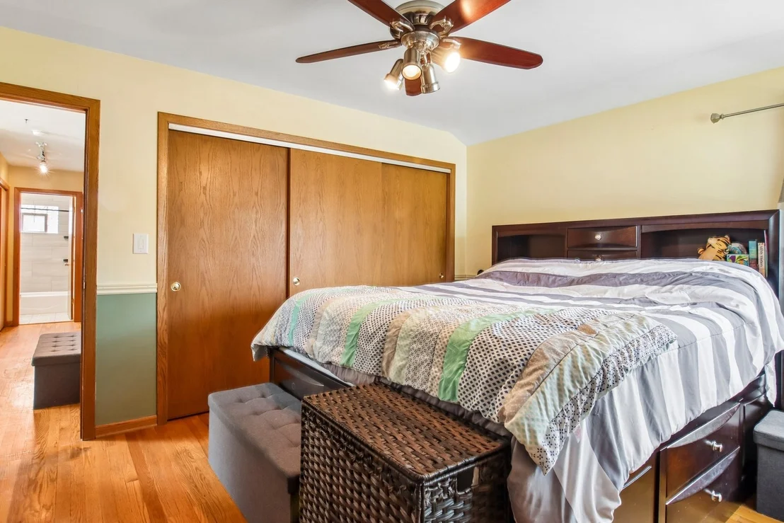 Photo of 245 Amherst Avenue