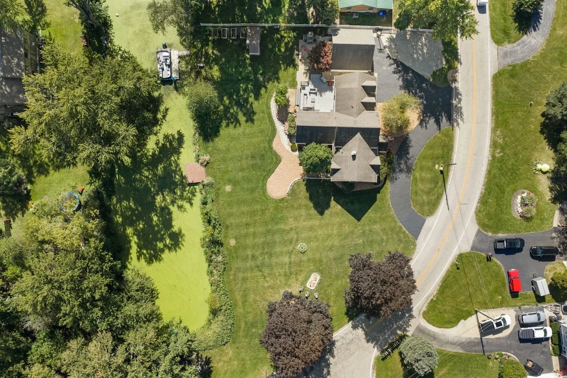 Photo of 27069 W FOX RIVER Road