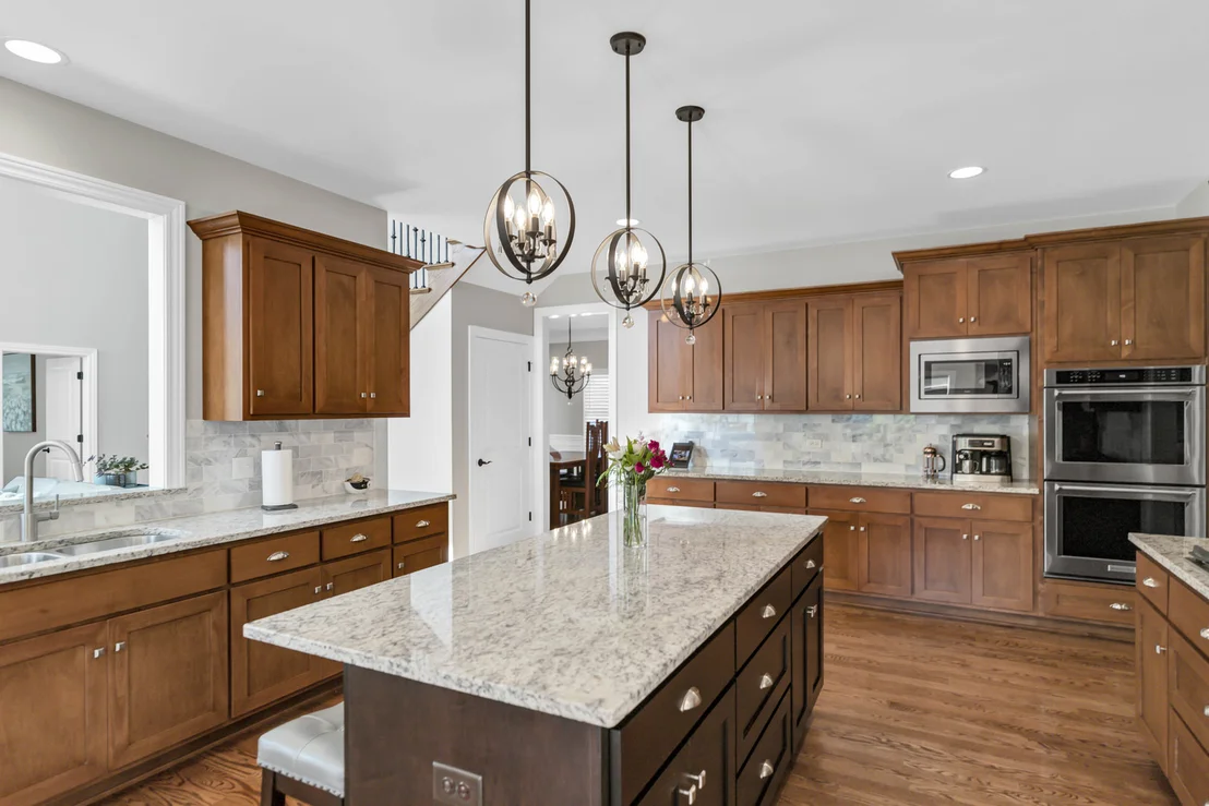 Photo of 3679 Broadleaf Avenue