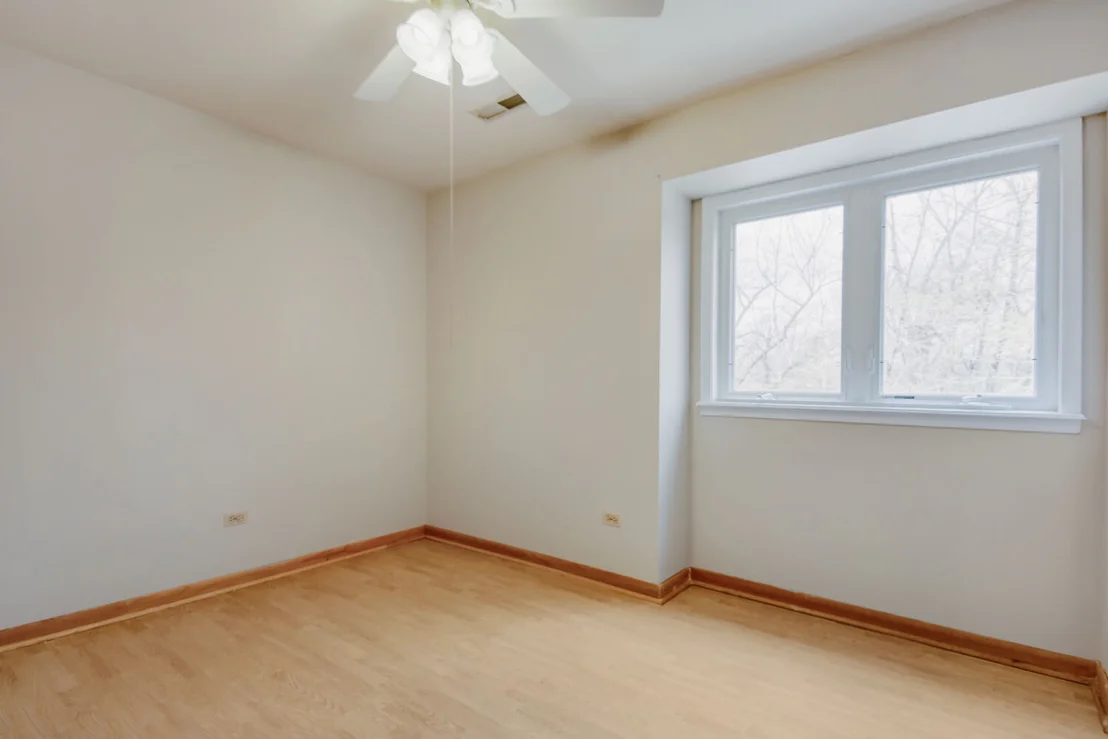 Photo of 855 Drummore Lane
