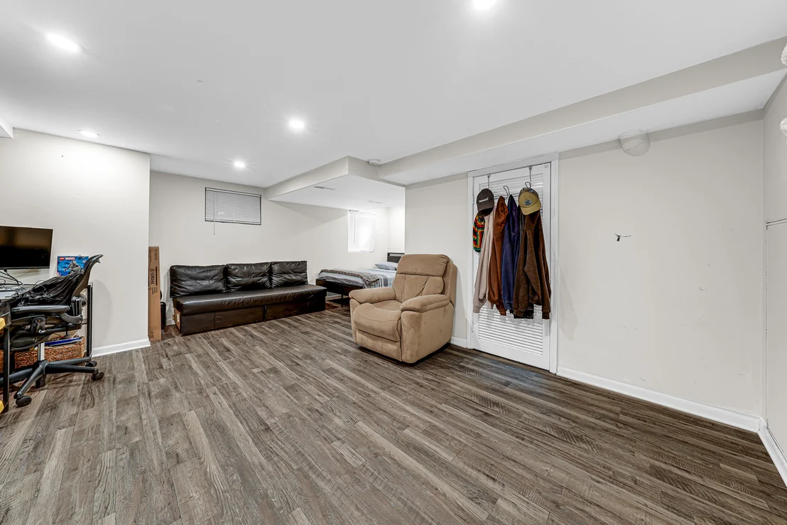 Photo of 1022 Inverrary Lane