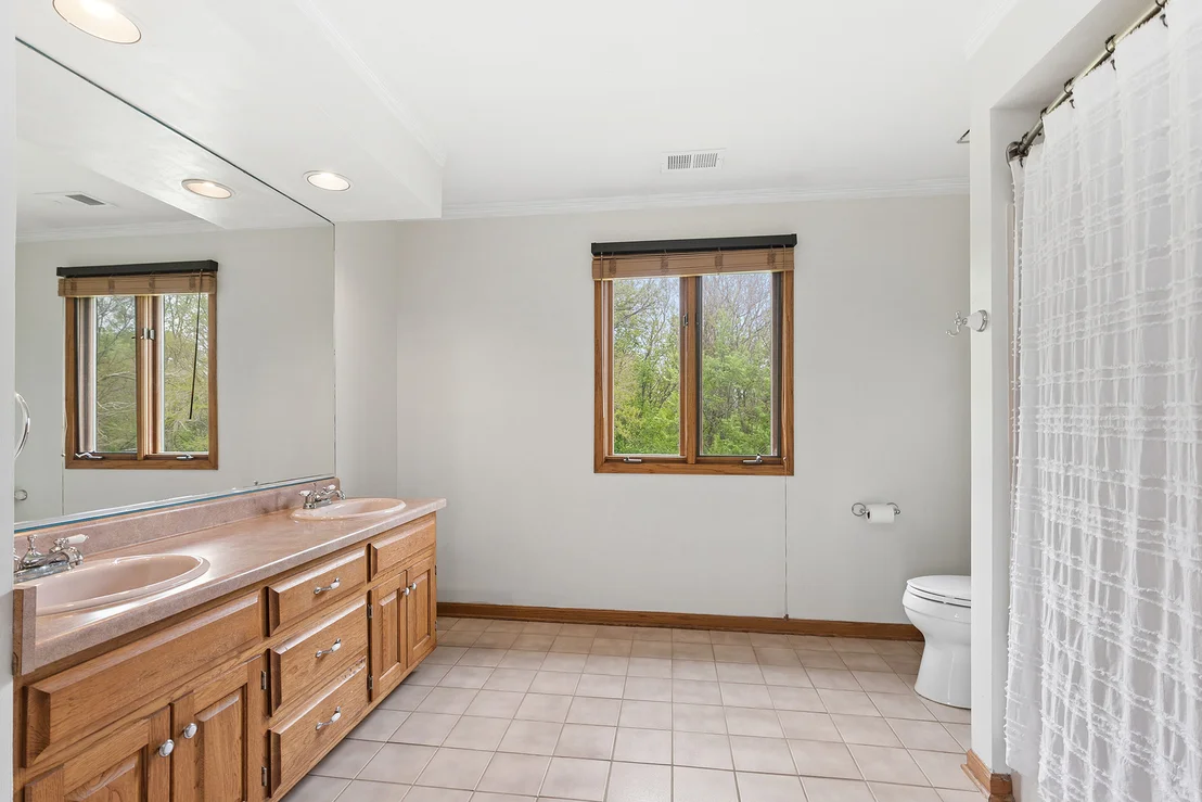Photo of 10612 Williamsburg Trail