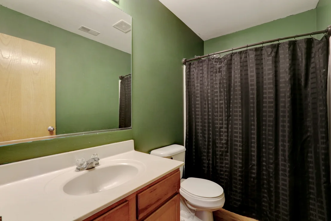 Photo of 2420 Evergreen Circle
