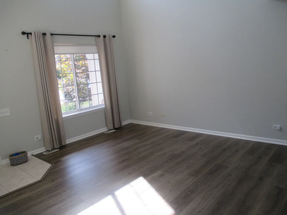 Photo of 500 Rose Lane
