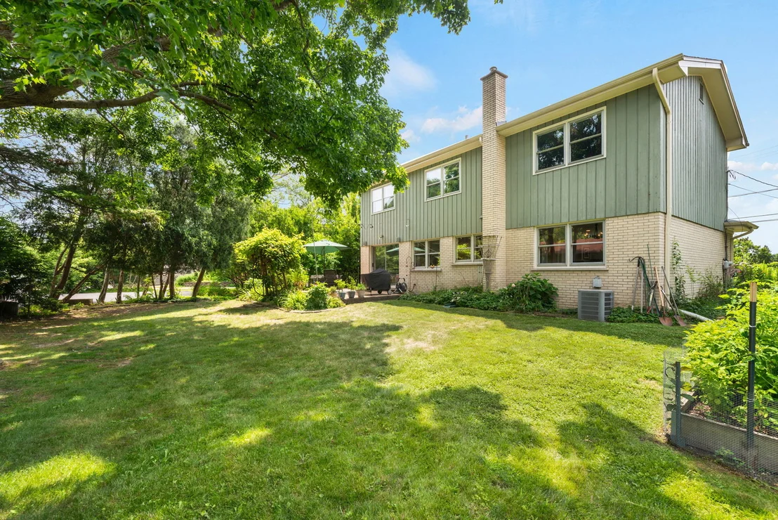 Photo of 3504 Illinois Road