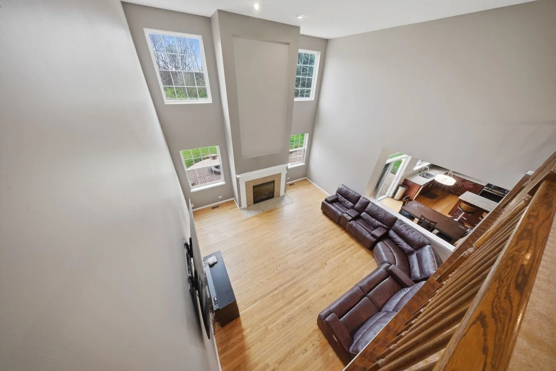 Photo of 2533 Lyman Loop