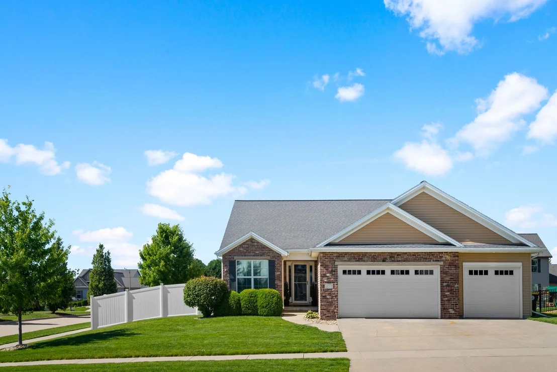 Photo of 2600 Fieldstone Court