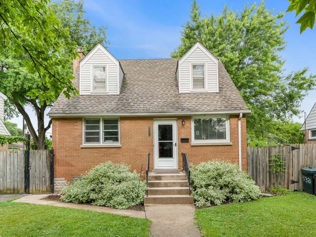 Photo of 528 Maple Lane