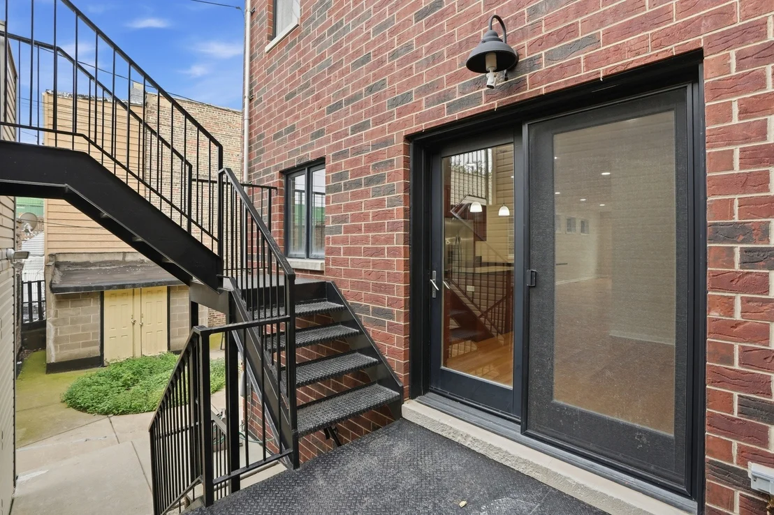 Photo of 345 W 29th Place