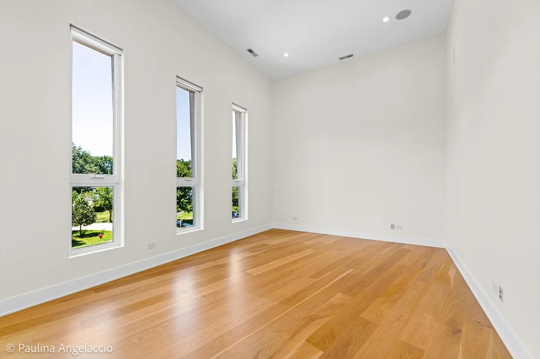 Photo of 220 Astor Place