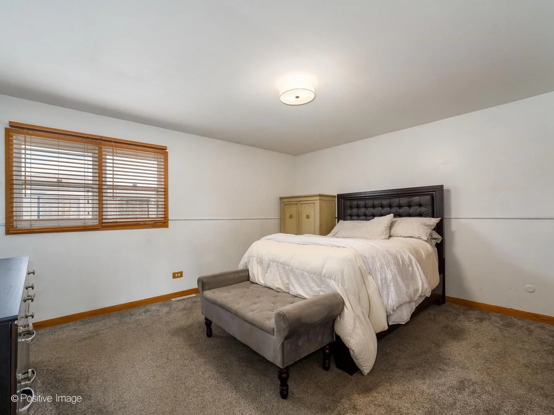 Photo of 557 Delaware Trail