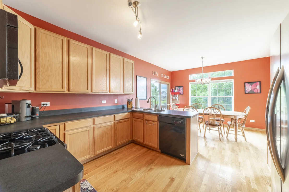 Photo of 16453 LAKESIDE Drive