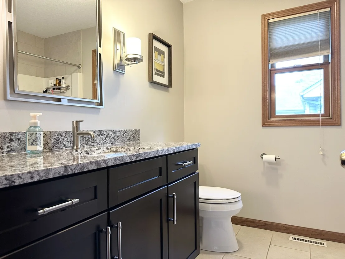 Photo of 1602 Sunridge Drive
