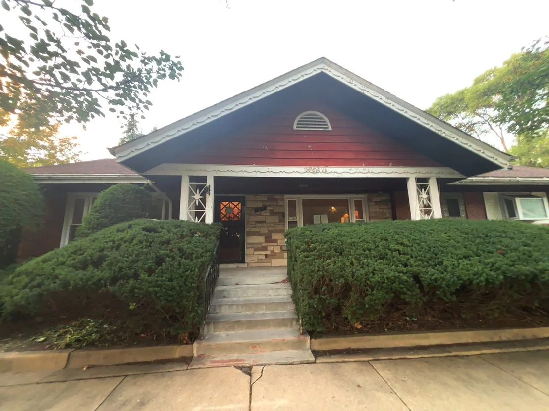 Photo of 2320 W 101st Street