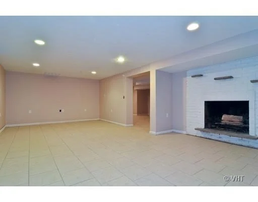 Photo of 1100 Manor Drive