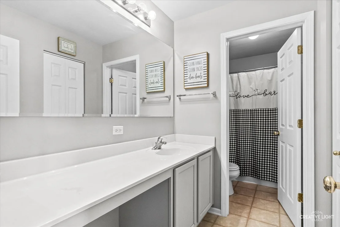 Photo of 786 Bonaventure Drive