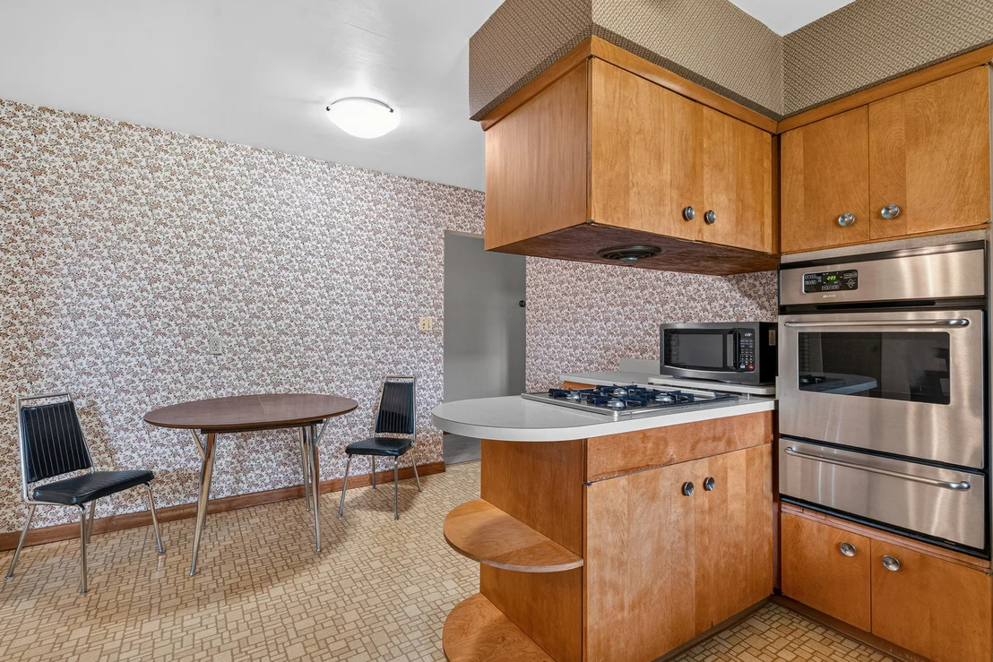 Photo of 3300 Pinecrest Drive