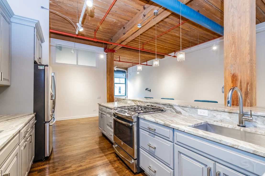 Photo of Unit 2G at 1327 W Washington Boulevard
