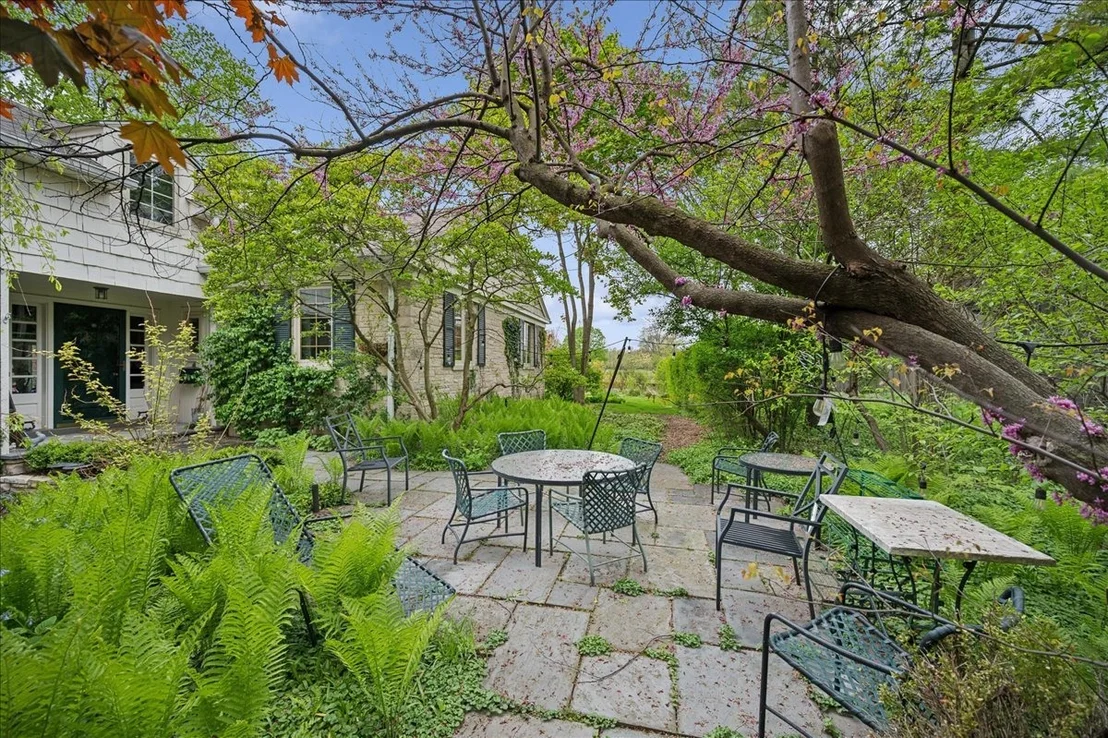 Photo of 1372 Sunview Lane