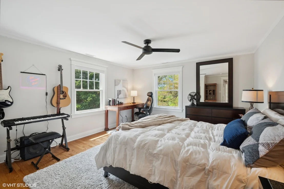 Photo of 2547 Marian Lane
