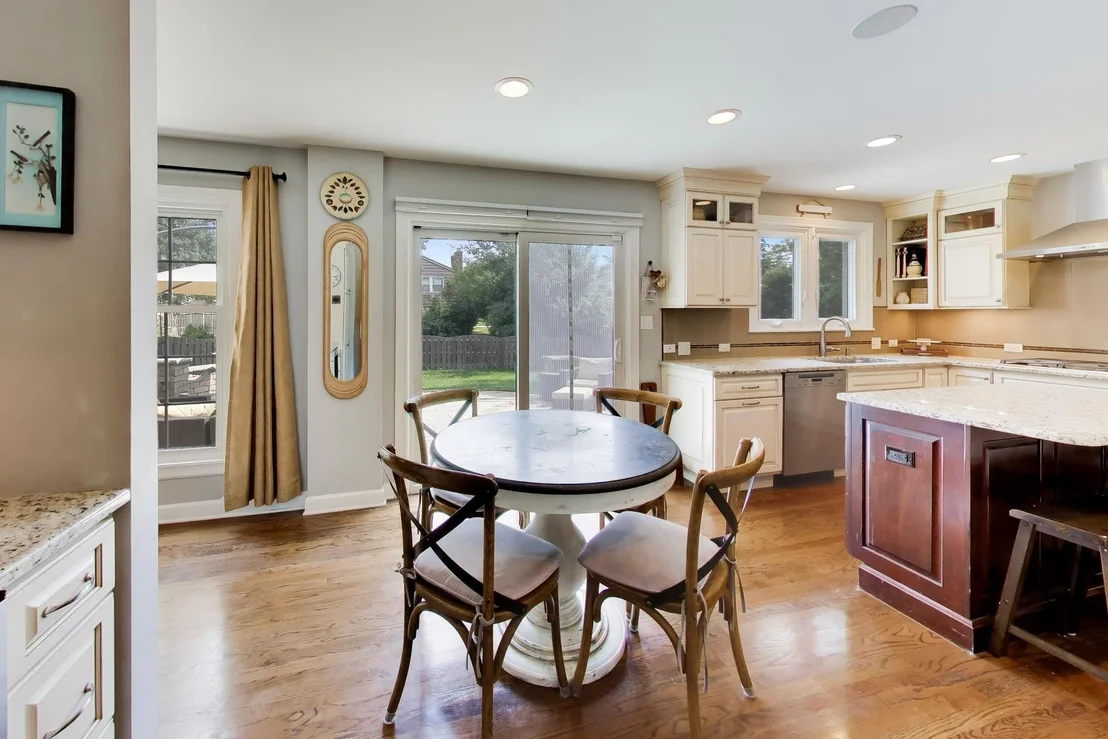 Photo of 3331 Maple Leaf Drive