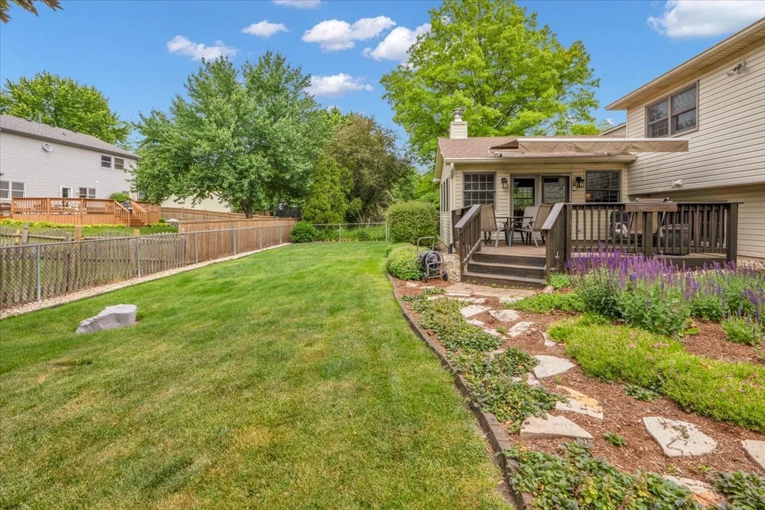 Photo of 214 Deerpath Drive
