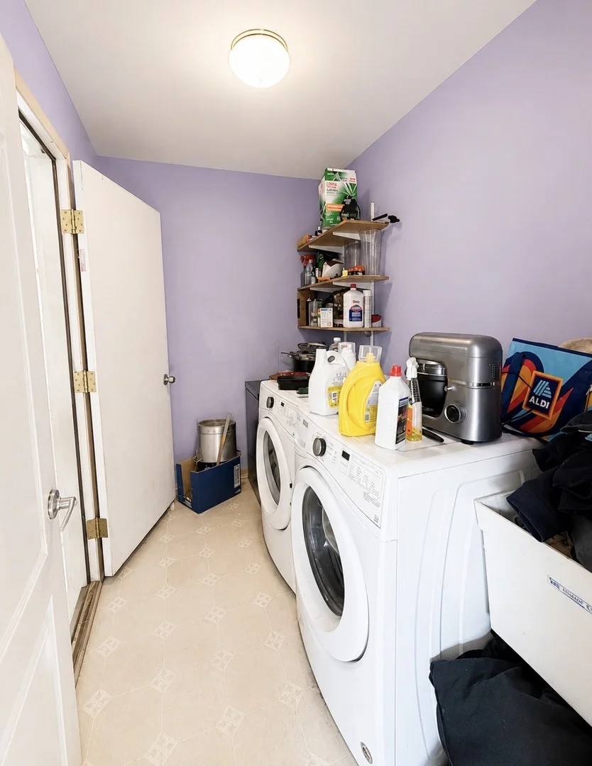 Photo of 637 Primrose Lane