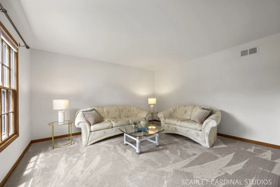 Photo of 1119 Book Road