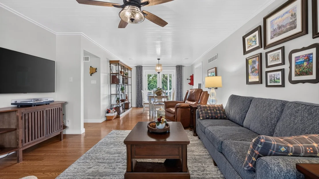 Photo of 313 Vista Drive