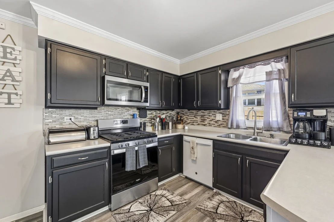 Photo of 1041 Fulton Drive