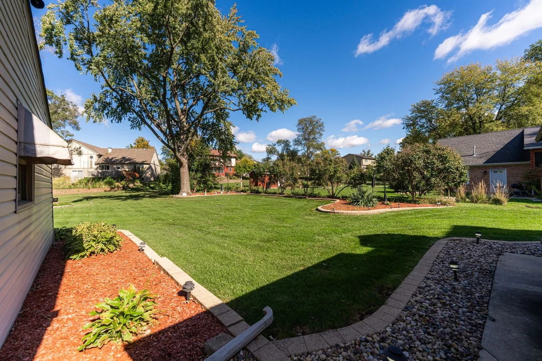Photo of 880 Bemis Road