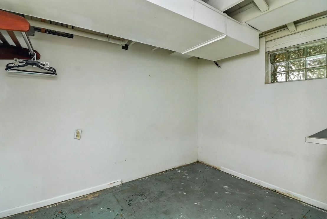 Photo of 2213 Park Avenue