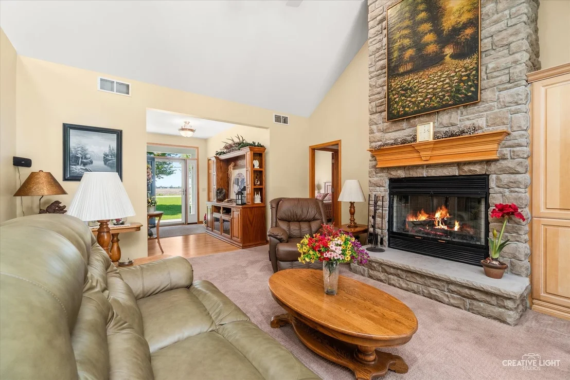 Photo of 16073 Burr Oak Road