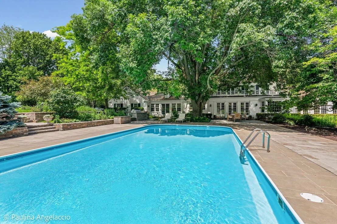 Photo of 13 Deepwood Road