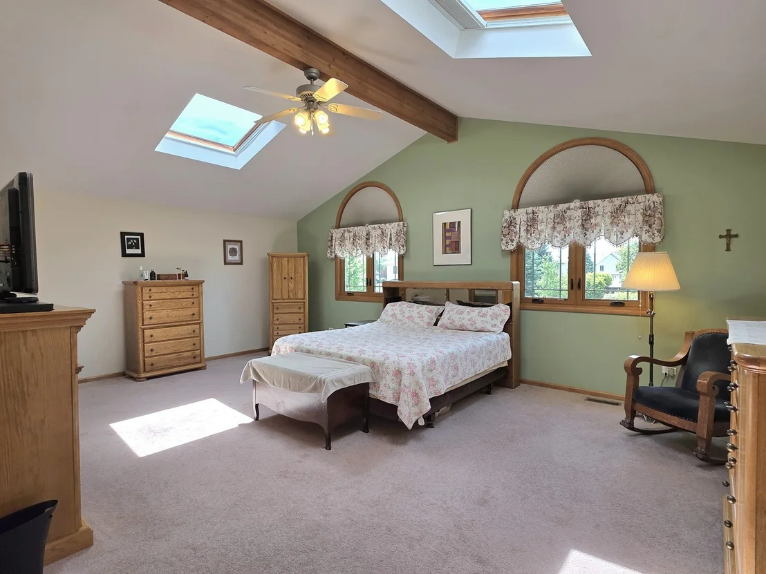 Photo of 11630 Creekside Drive