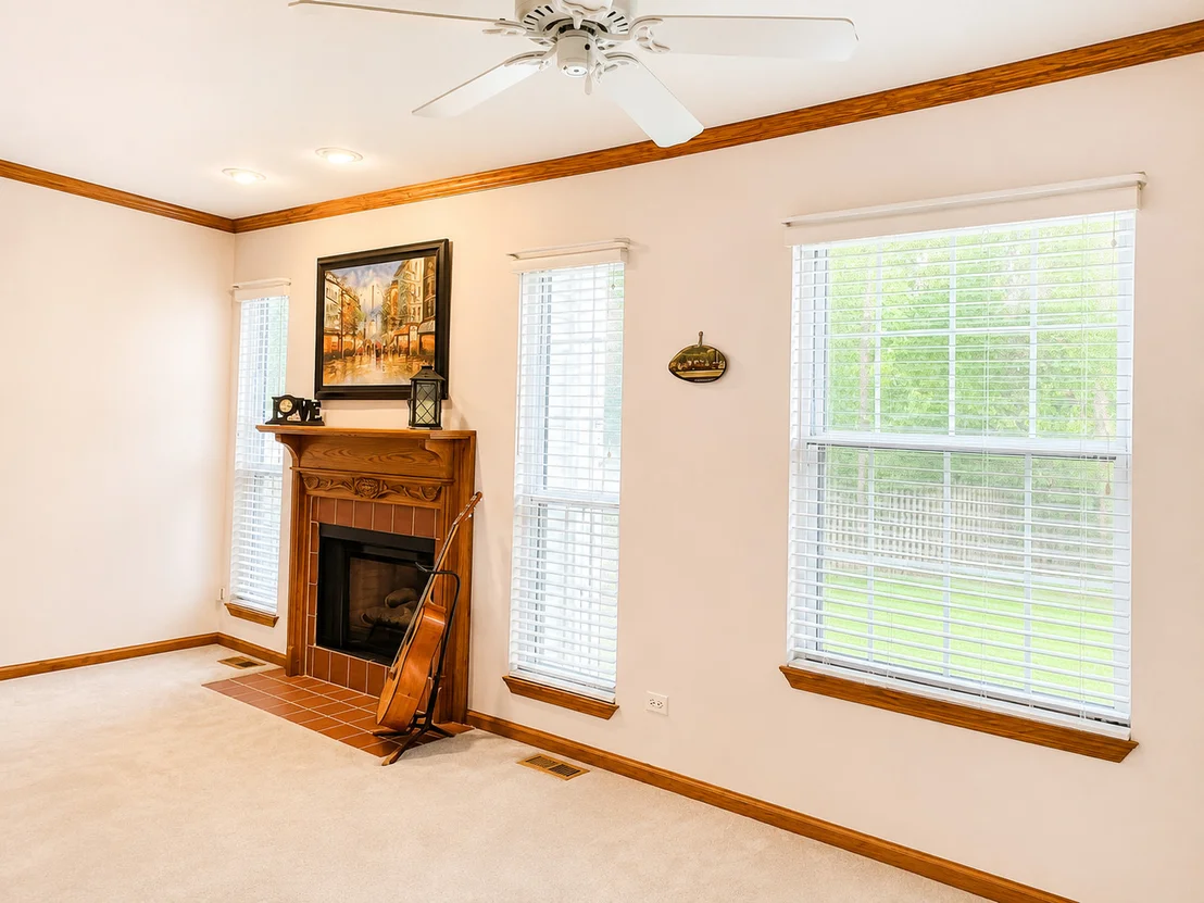 Photo of 1615 Estate Circle