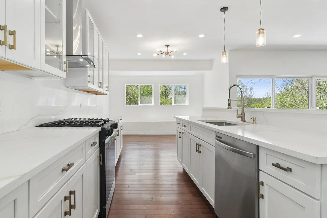 Photo of 6739 Lakeridge Drive