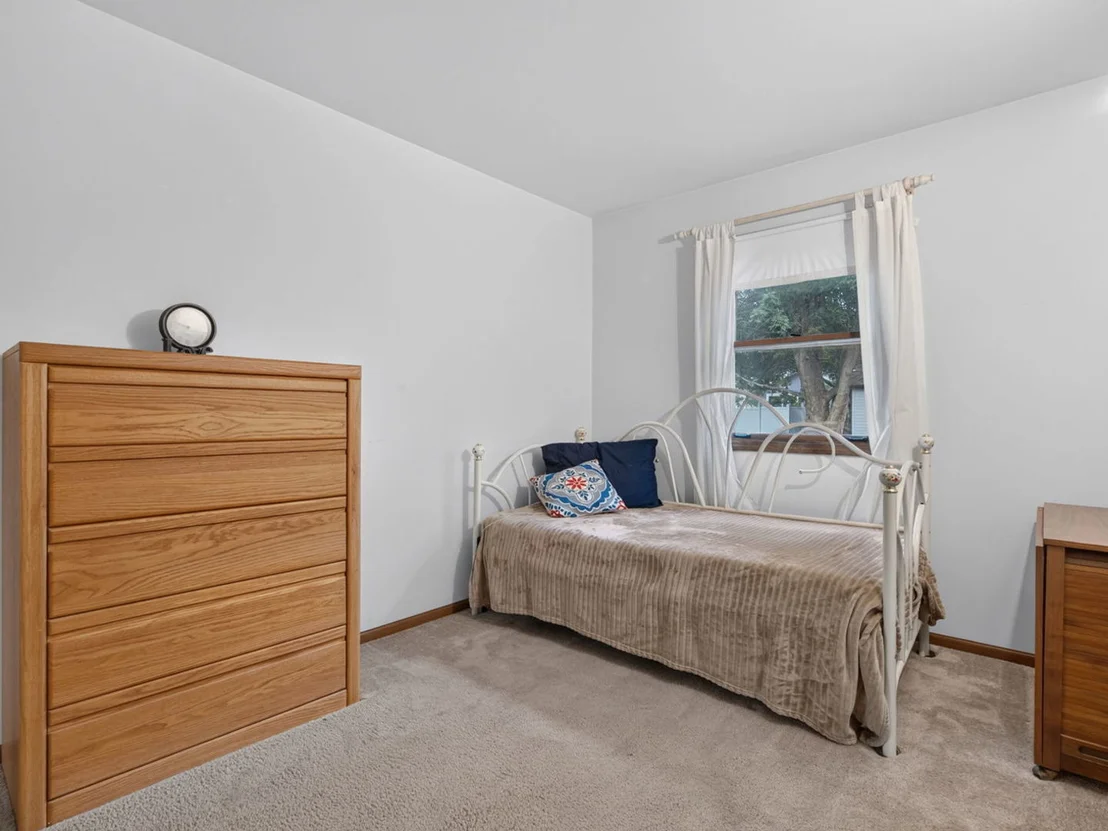 Photo of 577 Elizabeth Drive