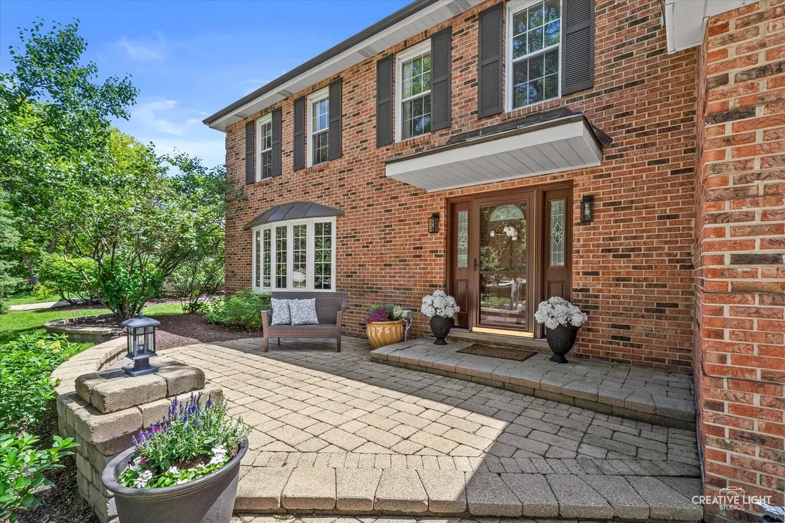 Photo of 2425 Tanglewood Drive