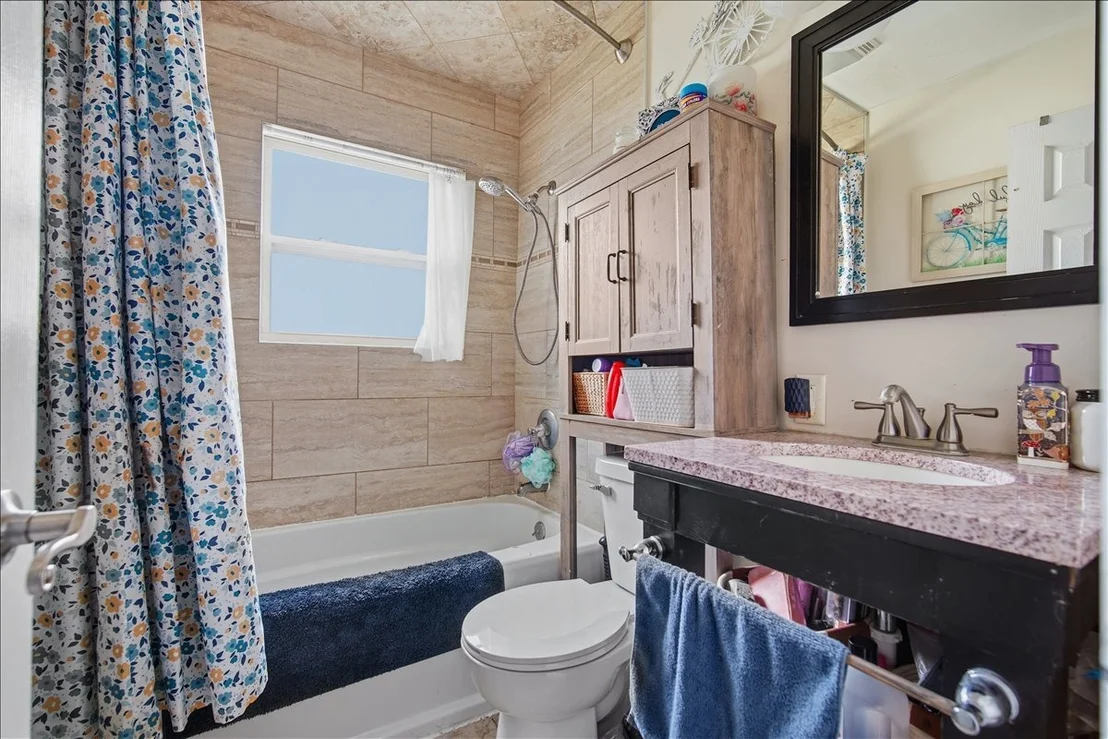 Photo of 403 Sunset Drive