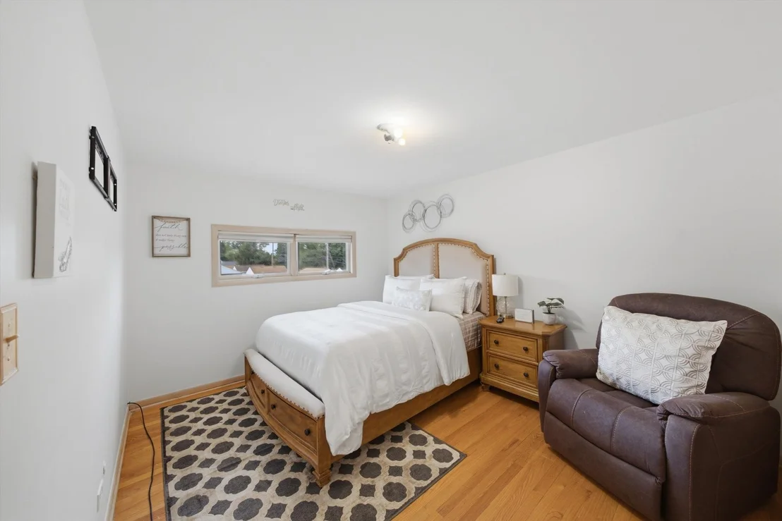 Photo of 10623 WINDSOR Drive