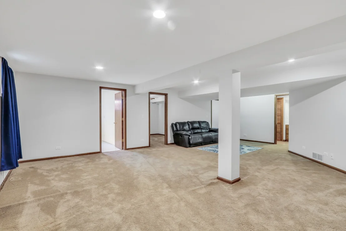 Photo of 1612 N Leonard Avenue