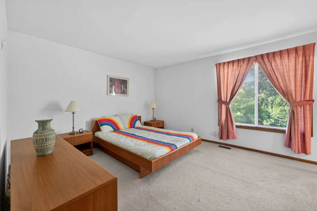 Photo of 722 Aspen Drive