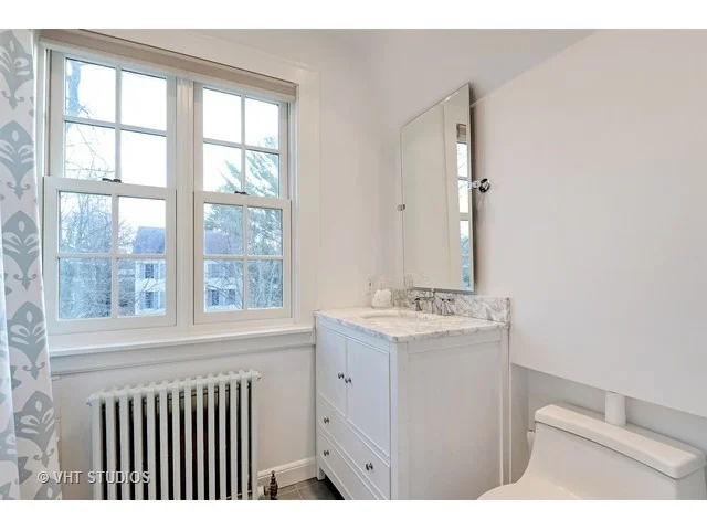 Photo of 1710 Forest Avenue