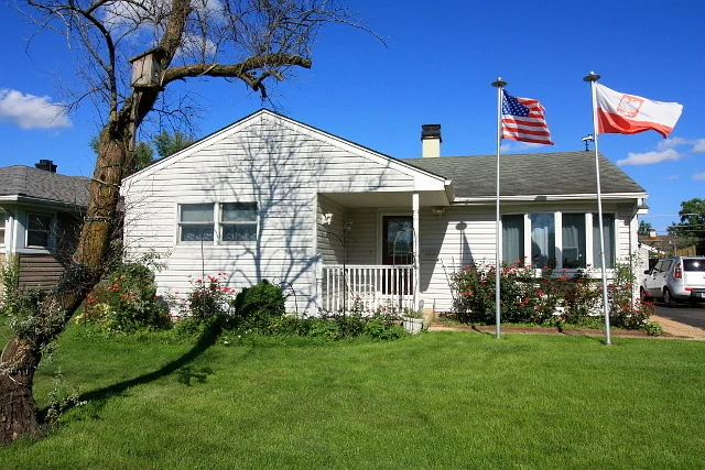 Photo of 2213 Cedar Street