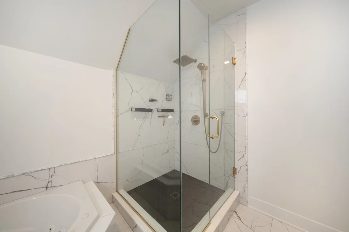 Photo of 2632 Maple Street