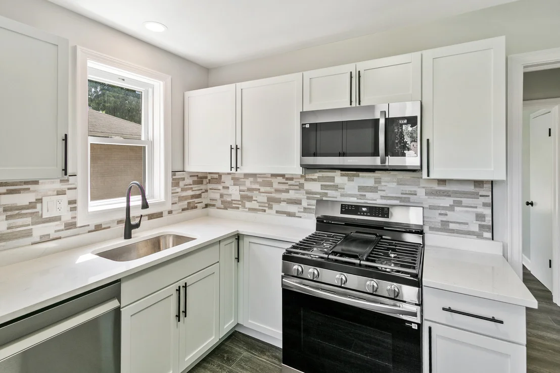 Photo of 9516 Jackson Avenue